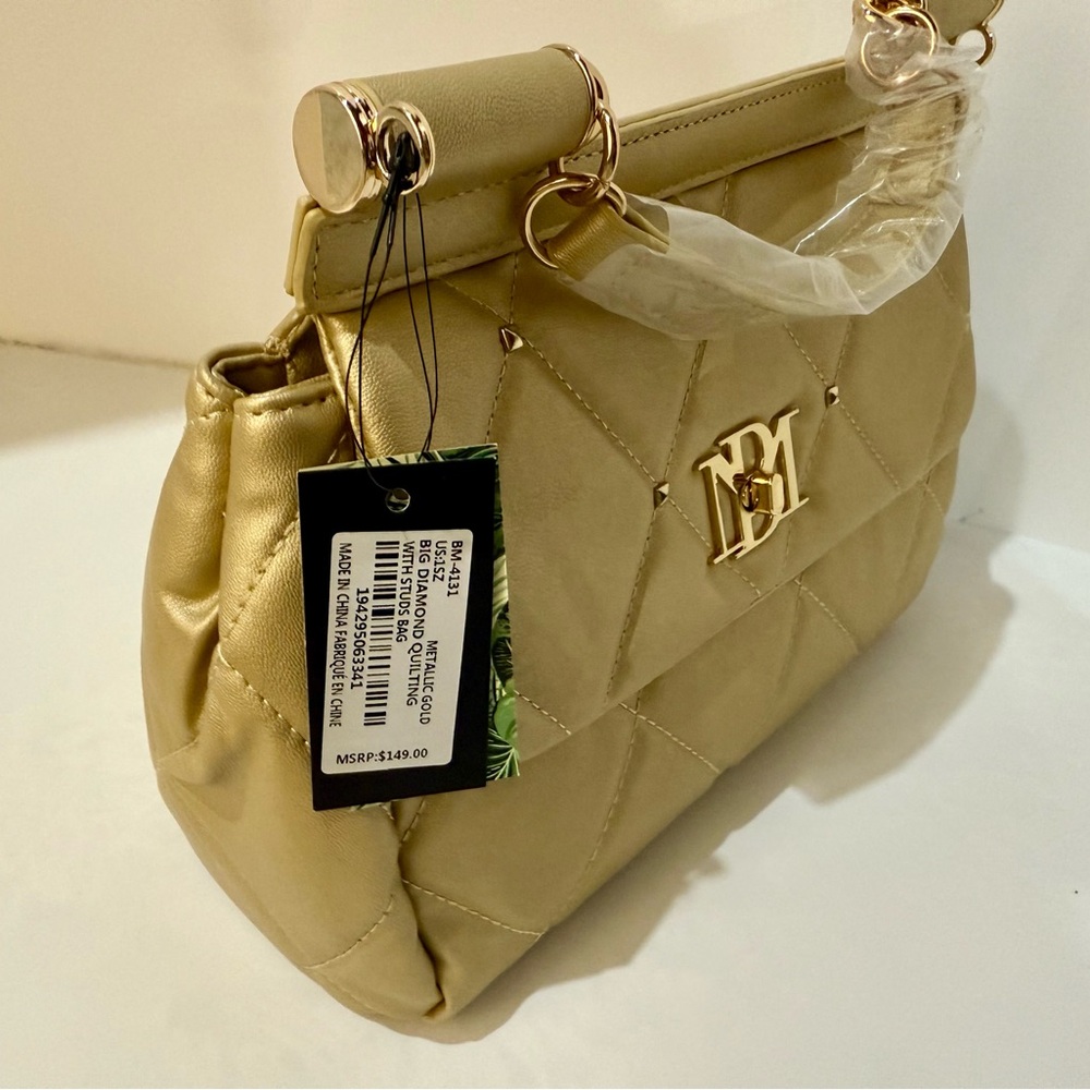 Badgley Mischka Gold Quilted Shoulder Bag - Picture 4 of 6